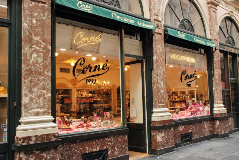 ecommerce-ST RAPHAEL-min_chocolate_chocolaterie_shop_luxury_chic_gallery_brussels_belgium-558146